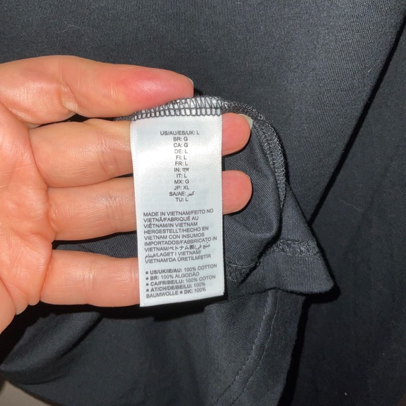 Amazon Essentials large slim womens tank top. Black - Picture 4 of 4